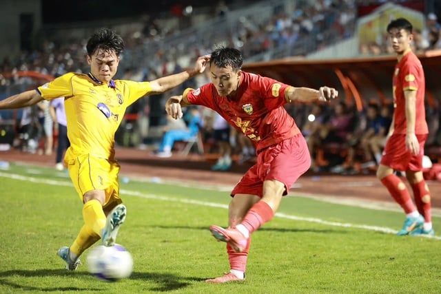 Bảng xếp hạng V-League mới nhất hôm nay: 'Nghẹt thở' cuộc đua trụ hạng- Ảnh 1.