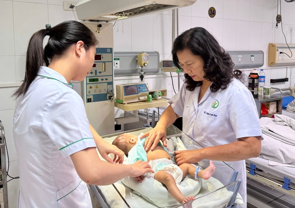 Nữ sinh ngỡ ngàng khi bác sĩ nói mình là con trai, từ chối phẫu thuật - 2