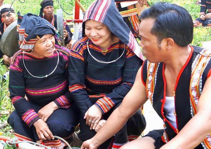nguoi-dan-buon-chu-krih-van-gin-giu-va-phat-huy-nhung-gia-tri-van-hoa-dan-toc.jpg