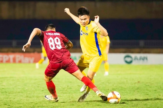 Live Hong Linh Ha Tinh vs SLNA, 18:00 May 17: Will there be any changes? photo 1