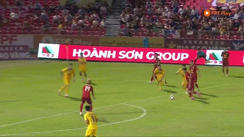 라이브 홍린하띤 vs SLNA 0-1 (H2): Xuan Truong이 기회를 놓쳤습니다. 사진 1
