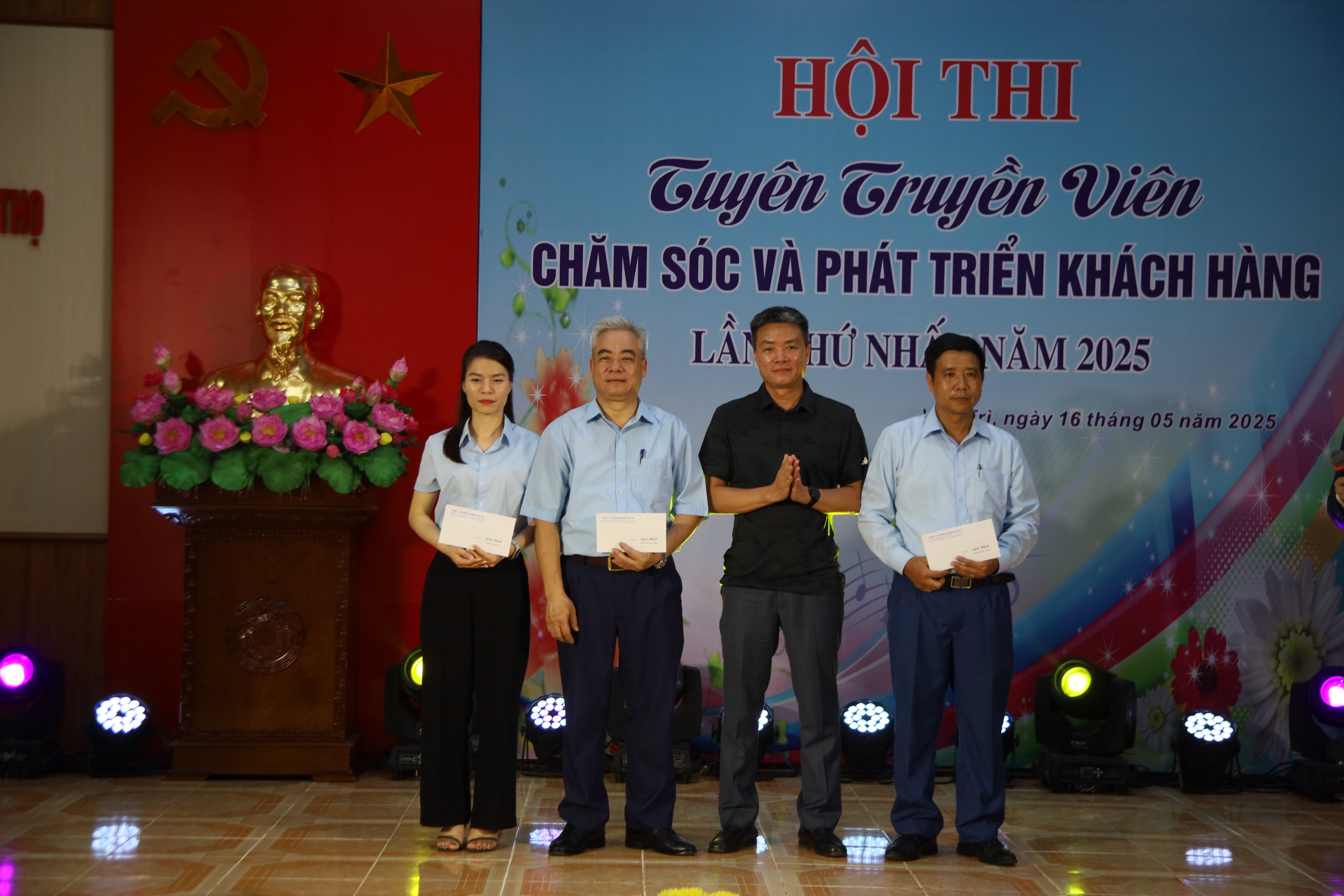 Công ty CP Cấp nước Phú Thọ tổ chức Hội thi tuyên truyền viên chăm sóc và phát triển khách hàng