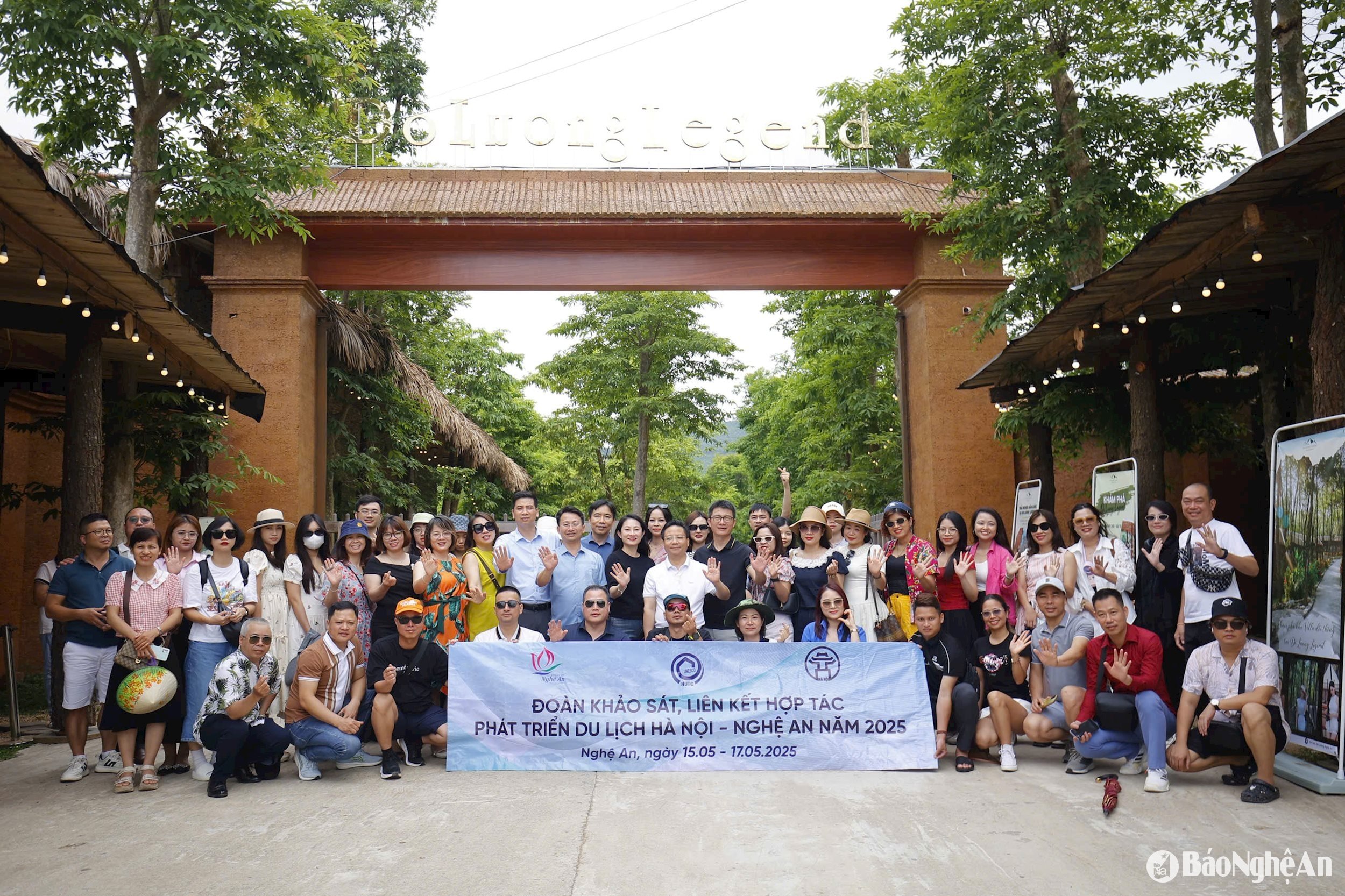 đoàn khảo sát famtrip Hà Nội đến Nghệ An toạ đàm Ảnh Diệp Thanh00011