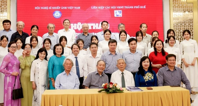 Hội thảo 200 năm ngày sinh danh nhân Đặng Huy Trứ - Ảnh 2.