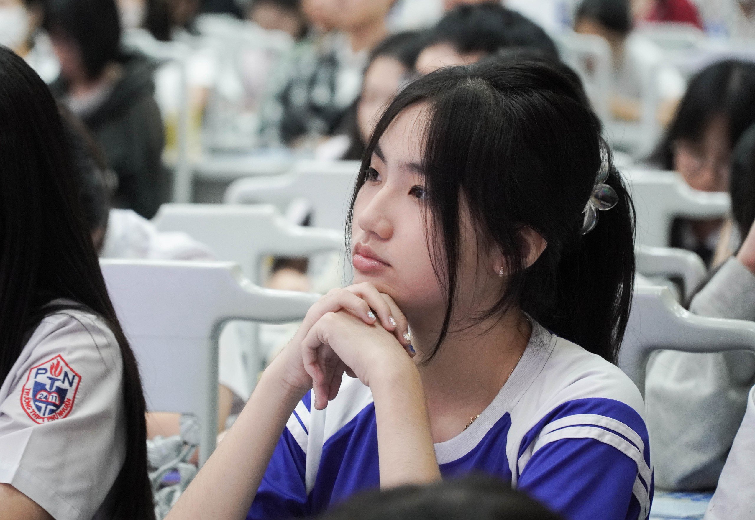 Phụ huynh trải nghiệm 1 ngày làm sinh viên cùng con  - Ảnh 5.