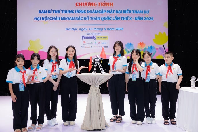 Hành trình truyền lửa đáng nhớ của 500 thiếu nhi cháu ngoan Bác Hồ- Ảnh 4.