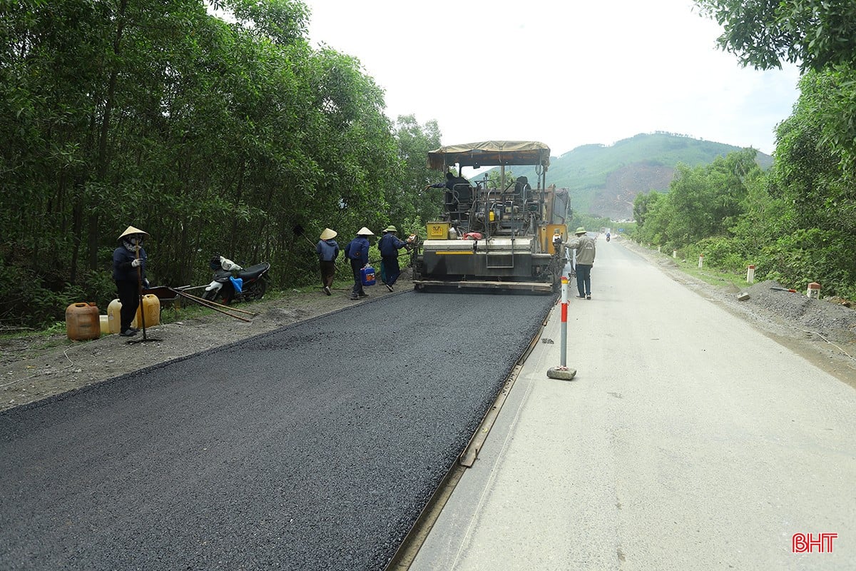 bqbht_br_sua-duong-ven-bien-5a.jpg