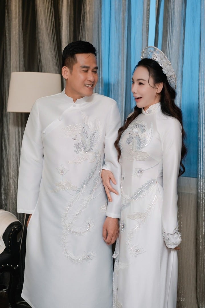 4 bộ váy cưới đính pha lê đắt tiền của cô dâu Hồ Quỳnh Hương - Ảnh 5.