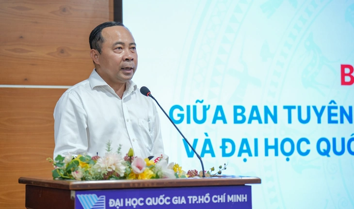 Đại học Quốc gia TP.HCM đề xuất tự xác định học phí chương trình đào tạo mới - Ảnh 2.