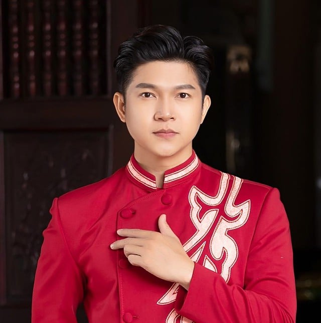 Ca sĩ Leo Minh Tuấn – Từ sàn kịch đến sân khấu âm nhạc - Ảnh 1.