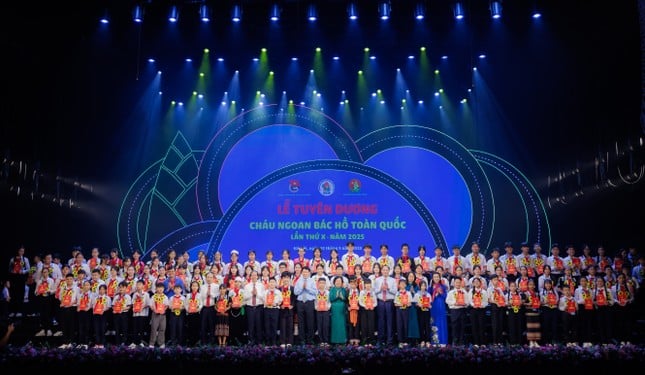 Vinamilk đồng hành cùng thiếu nhi cháu ngoan Bác Hồ hướng đến kỷ niệm 135 năm ngày sinh nhật Bác ảnh 1