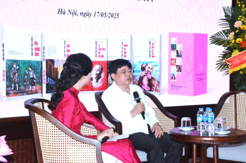 សម្ពោធប្រលោមលោកវីរភាពពេញលេញ 