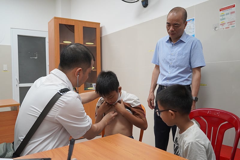 Việc khám sàng lọc miễn phí sẽ tăng cơ hội phát hiện bệnh và điều trị sớm cho trẻ bị tim bẩm sinh.