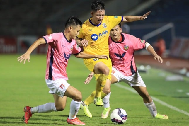 Live broadcast Hong Linh Ha Tinh vs SLNA, 18:00 May 17: Will there be any changes? photo 4