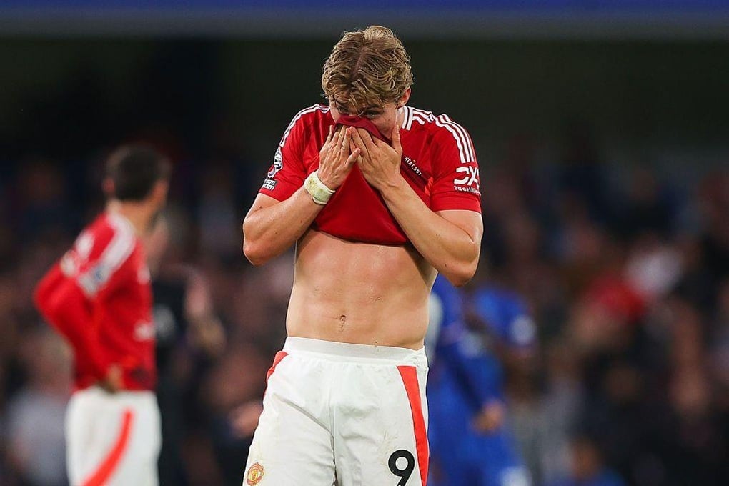 Man Utd lập hàng loạt kỷ lục thảm họa, HLV Amorim nói điều bất ngờ - 1