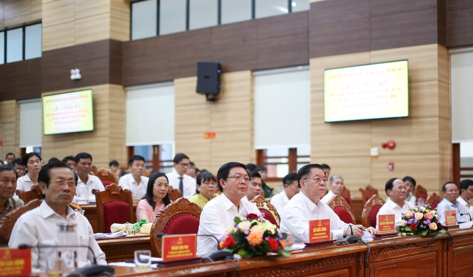 Bình Định công bố hoàn thành xóa nhà tạm, dột nát, vượt tiến độ 7 tháng ảnh 1