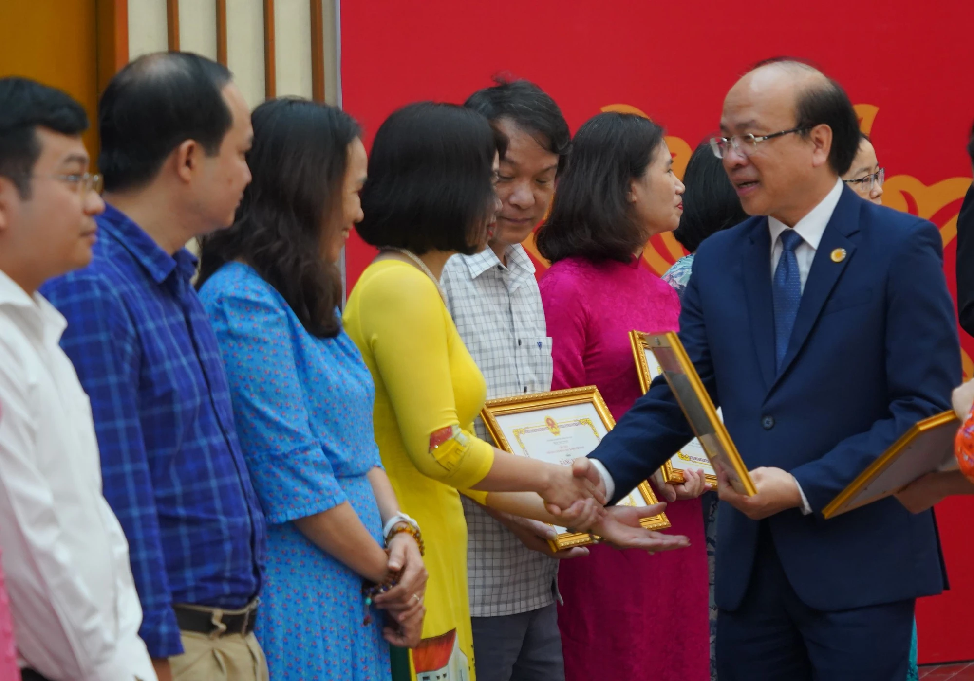 វិទ្យាសាស្ត្រសង្គម និងមនុស្សសាស្ត្រ គឺជាមូលដ្ឋានគ្រឹះសម្រាប់ការអភិវឌ្ឍប្រកបដោយចីរភាព រូបថត ២