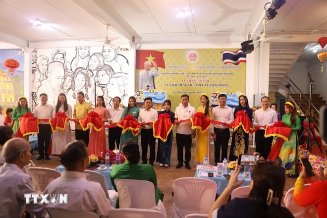 ttxvn-tu-sach-tieng-viet-thai-lan-3.jpg
