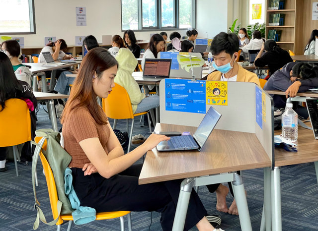 Sinh viên thời đại AI: Học gì, học thế nào để không tụt hậu? - Ảnh 1.