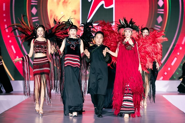 Việt Hùng - Ảnh 13.