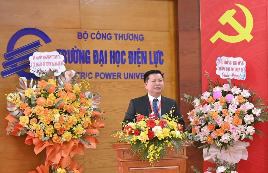 'Đoàn kết – Kỷ cương – Tiên phong – Phát triển: Khát vọng vươn tầm của Đảng bộ Trường Đại học Điện lực ảnh 3