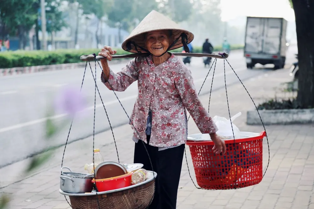 ngoại sau.jpg