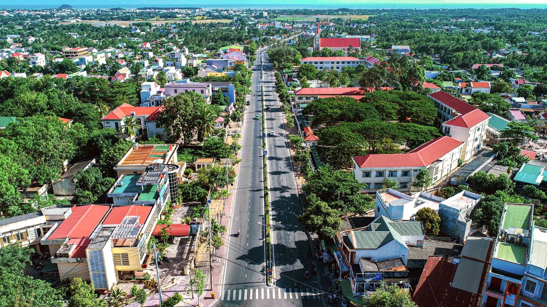 mot-goc-thi-xa-la-gi-anh-n.-lan-.jpg
