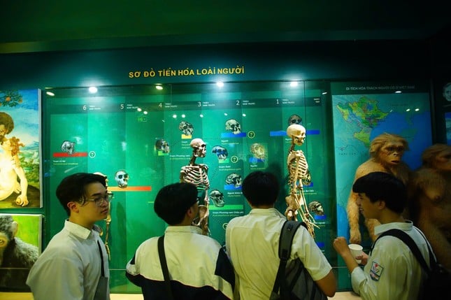 ទិវាចូលរៀនសម្រាប់មុខវិជ្ជាវិទ្យាសាស្ត្រ និងបច្ចេកវិទ្យា៖ បទពិសោធន៍ដែលមិនអាចបំភ្លេចបាន រូបថត ១១