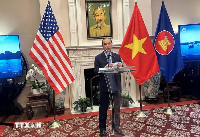 ttxvn-quang-ba-hinh-anh-viet-nam-o-my-1.jpg