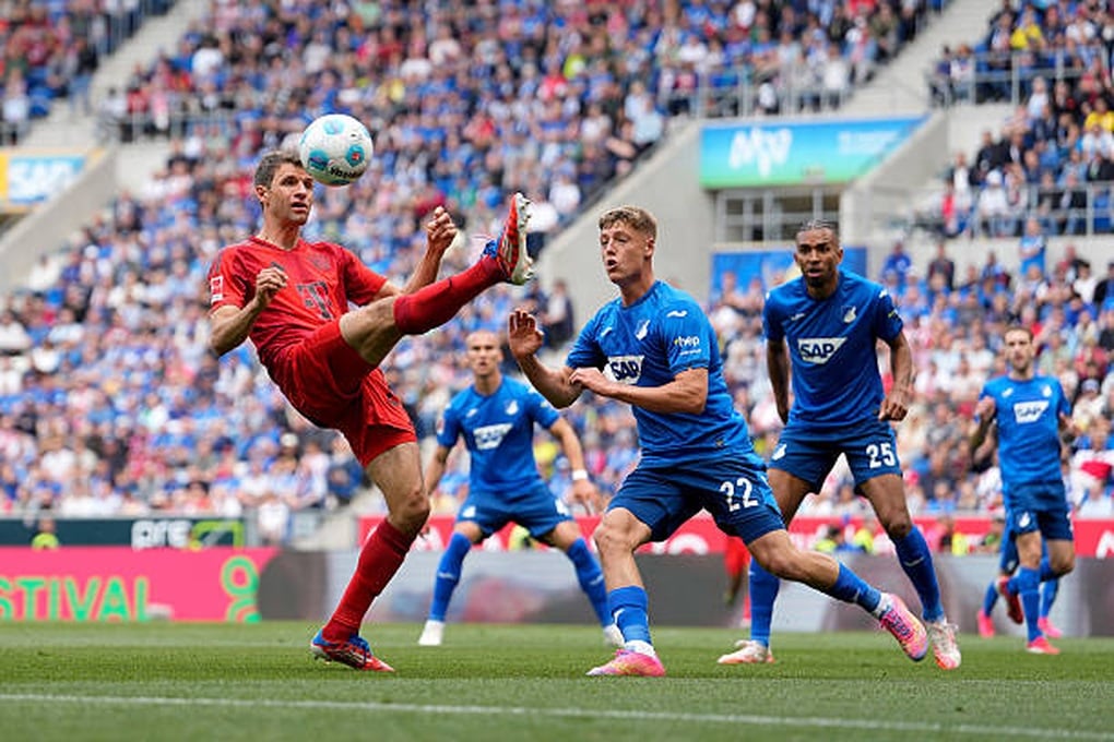 Harry Kane lập kỷ lục trong ngày Bayern Munich giành chiến thắng đậm - 1
