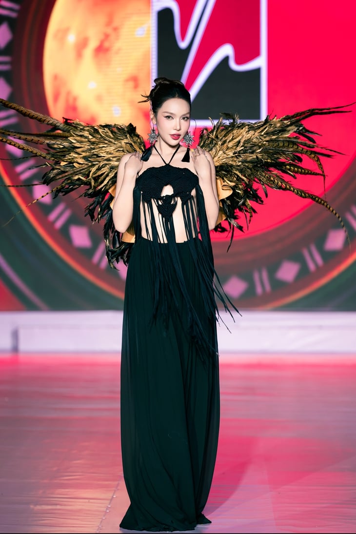 Việt Hùng - Ảnh 10.