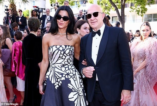 Chân Tử Đan dẫn vợ hoa hậu lên thảm đỏ Cannes, tỷ phú Amazon bị mạo danh - Ảnh 26.