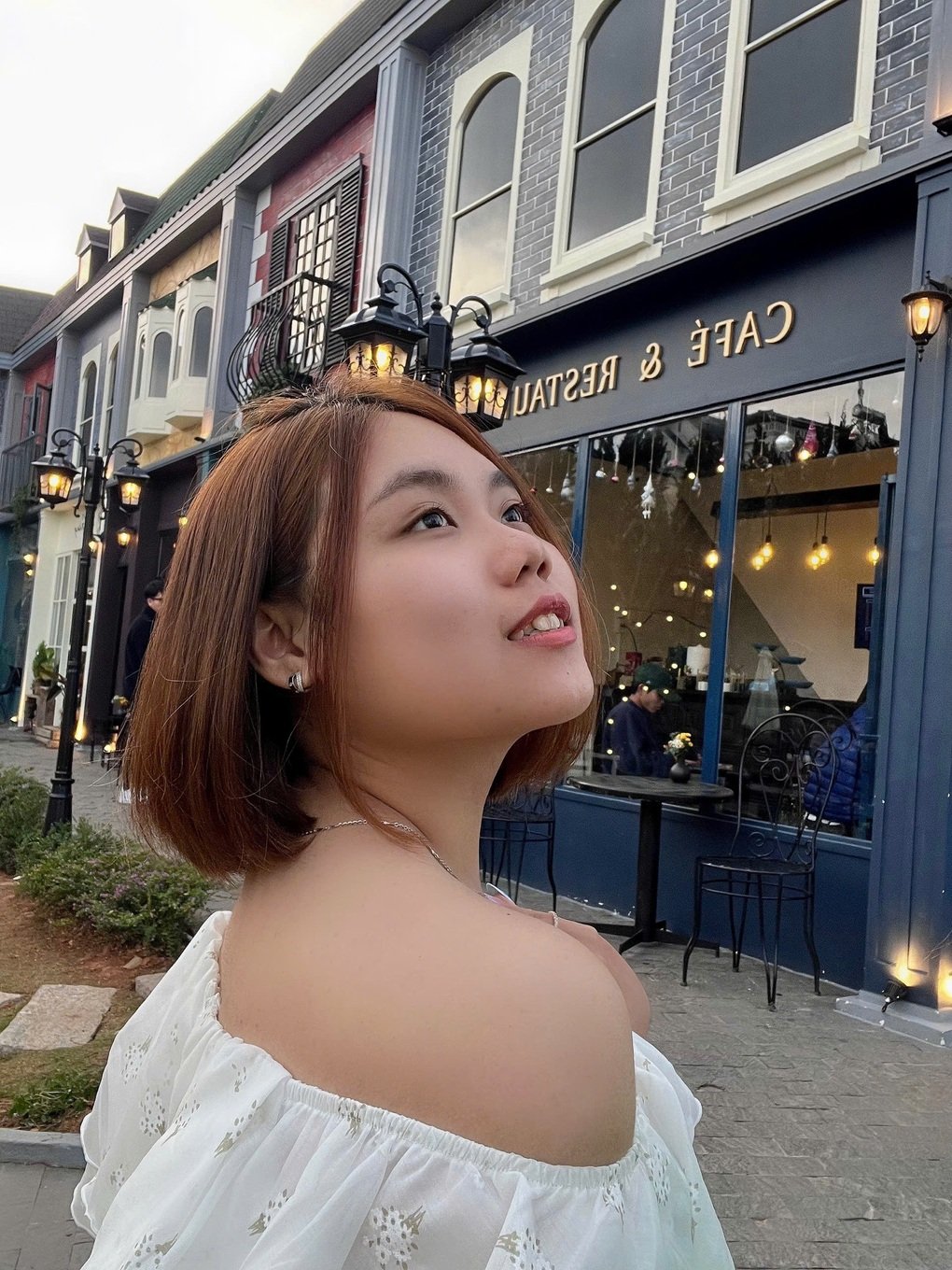 Cách học quên sạch mọi thứ của nữ thủ khoa đi học được... trả lương - 2
