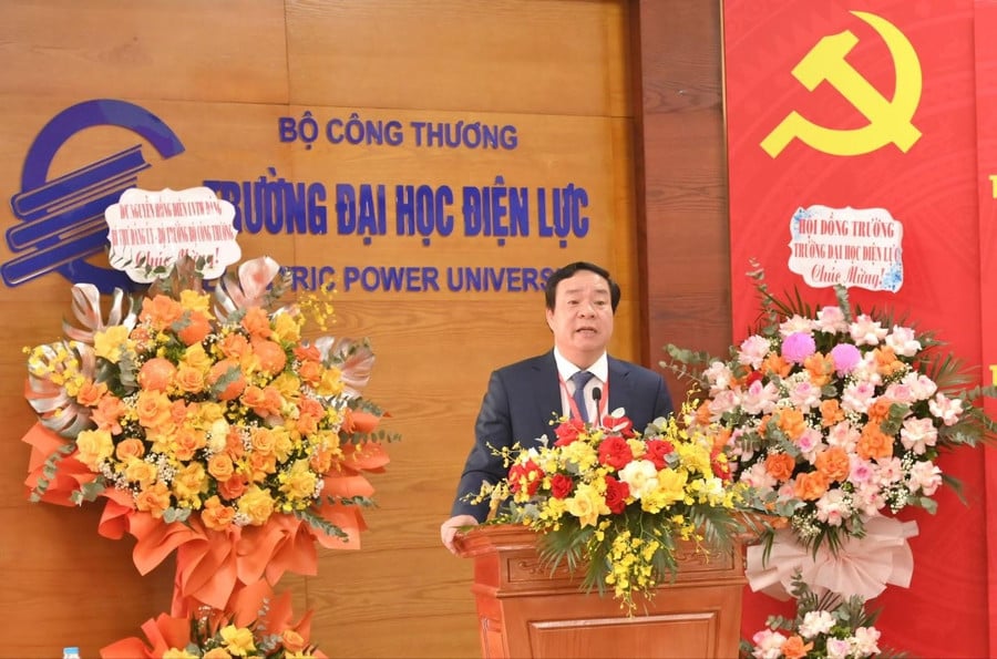 'Đoàn kết – Kỷ cương – Tiên phong – Phát triển: Khát vọng vươn tầm của Đảng bộ Trường Đại học Điện lực ảnh 2