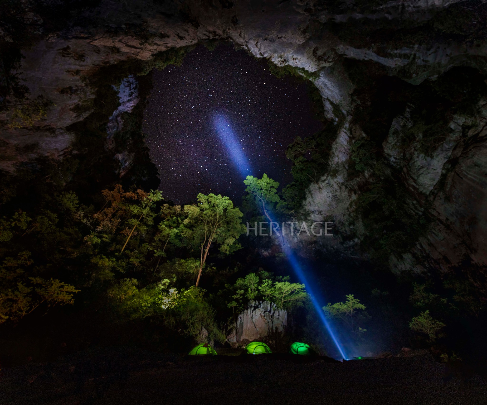 កំណប់នៅ Phong Nha - Ke Bang