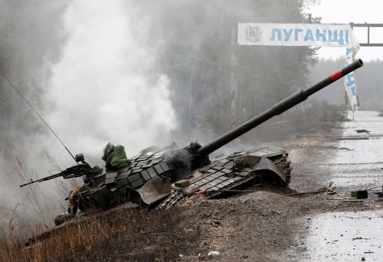 220303-ukraine-russia-conflict-r.jpg