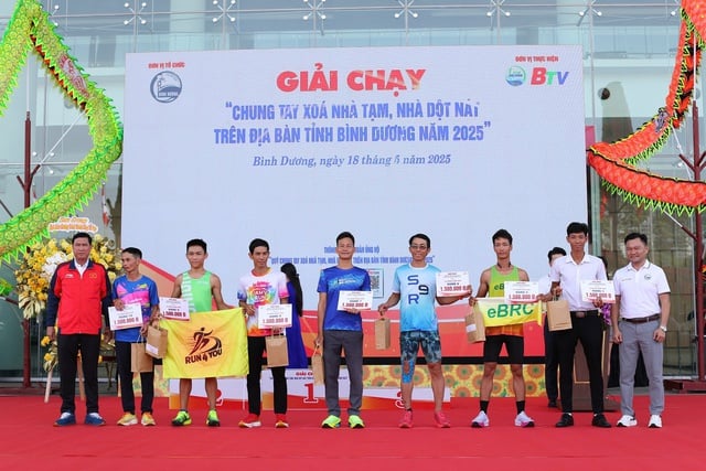 Hơn 10.000 VĐV tham gia Giải việt dã "Chung tay xóa nhà tạm, nhà dột nát" tỉnh Bình Dương- Ảnh 3.