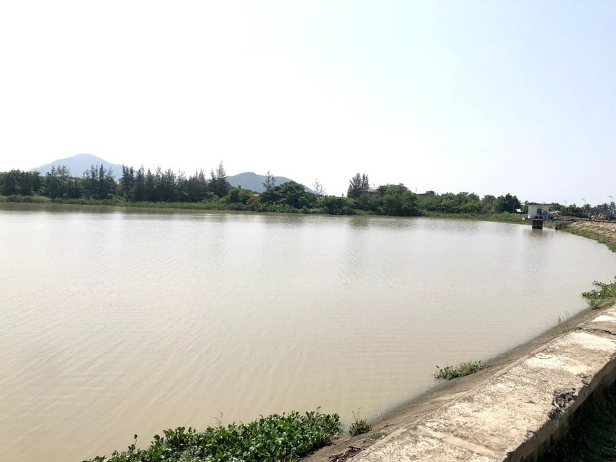 ho-chua-phu-can-co-ban-dam-bao-cung-cap-nuoc-cho-nguoi-dan-san-xuat-va-dam-bao-an-toan-mua-mua-lu.jpg