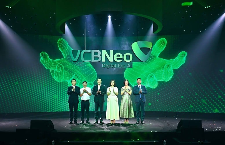 VCBNeo ប្រកាសអំពីម៉ាកយីហោ និងកម្មវិធីធនាគារឌីជីថលថ្មី NeoOne - រូបថត ១.