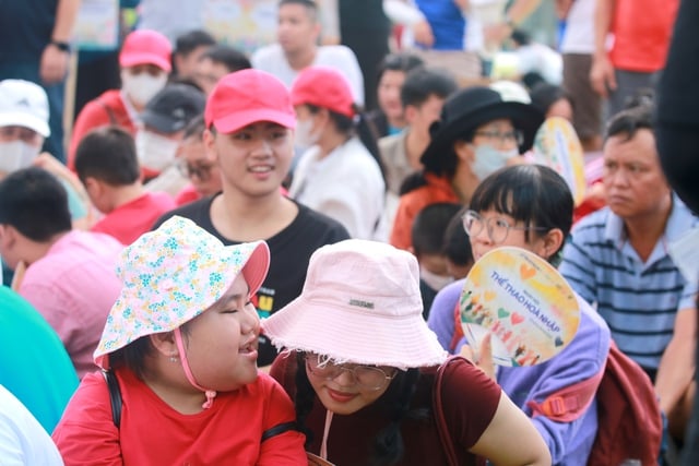 Ngày hội thể thao hòa nhập dành cho trẻ em đặc biệt tại TPHCM - Ảnh 2.
