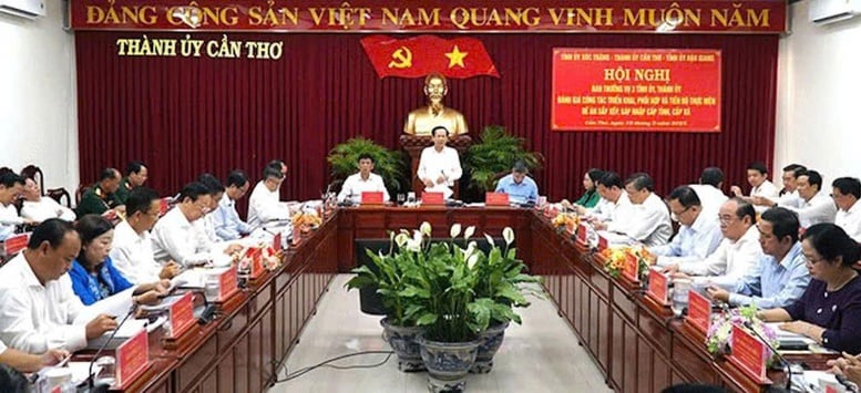 Ban Thường vụ TP. Cần Thơ, Hậu Giang và Sóc Trăng họp về sắp xếp, sáp nhập cấp tỉnh, cấp xã- Ảnh 1.