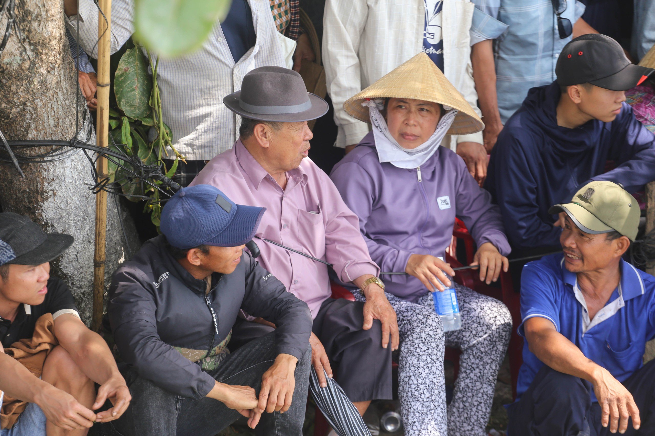 Sôi động giải đua ghe truyền thống tại ngôi làng Bác Hồ từng sống thời niên thiếu- Ảnh 4.