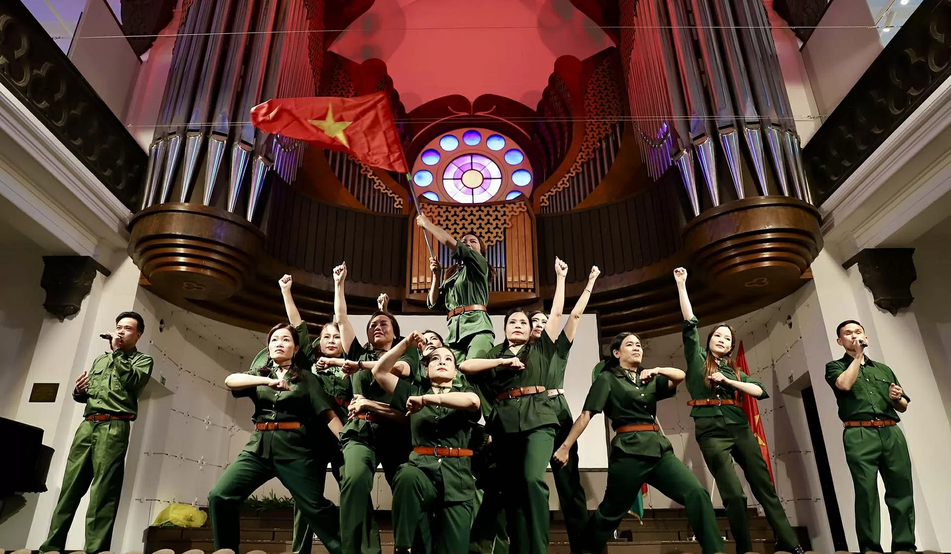 Tọa đàm về tư tưởng hòa bình, độc lập, tự do, hạnh phúc của Chủ tịch Hồ Chí Minh tại thành phố Zalaegerszeg