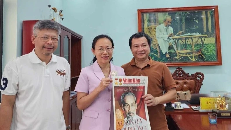 Viếng Bác trên đảo tiền tiêu Cô Tô ảnh 3