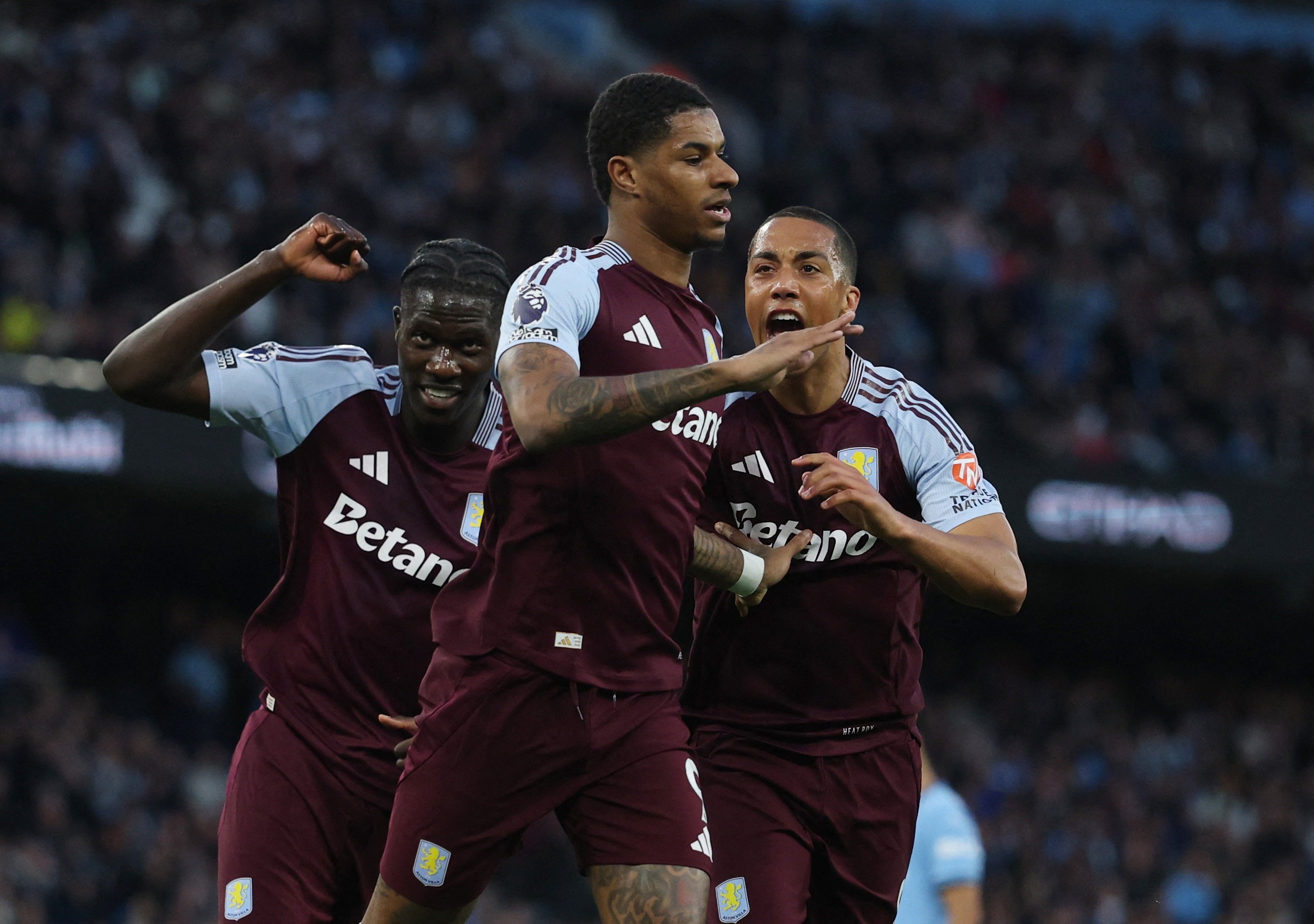 Barca chieu mo Rashford anh 1