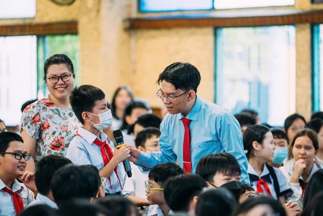 Lo ngại học sinh nhờn kỷ luật - Ảnh 1.