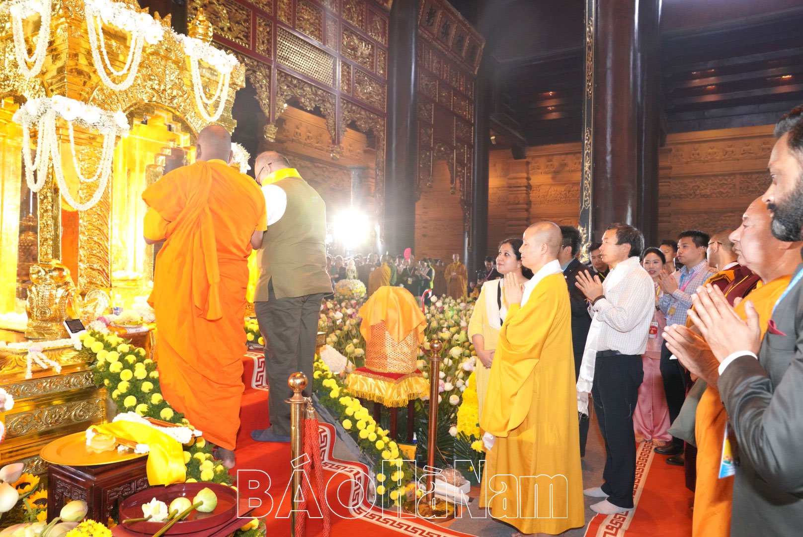 Phó Quốc vụ Khanh Bộ Văn hoá nước Cộng hoà Ấn Độ thăm chùa Tam Chúc