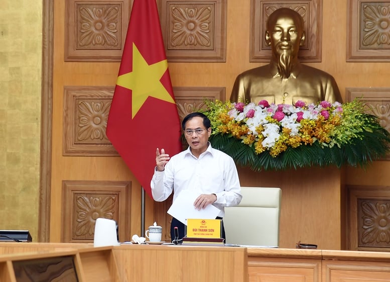 Kiểm tra ngay khi người dân tố giác hành vi buôn bán hàng giả- Ảnh 1.