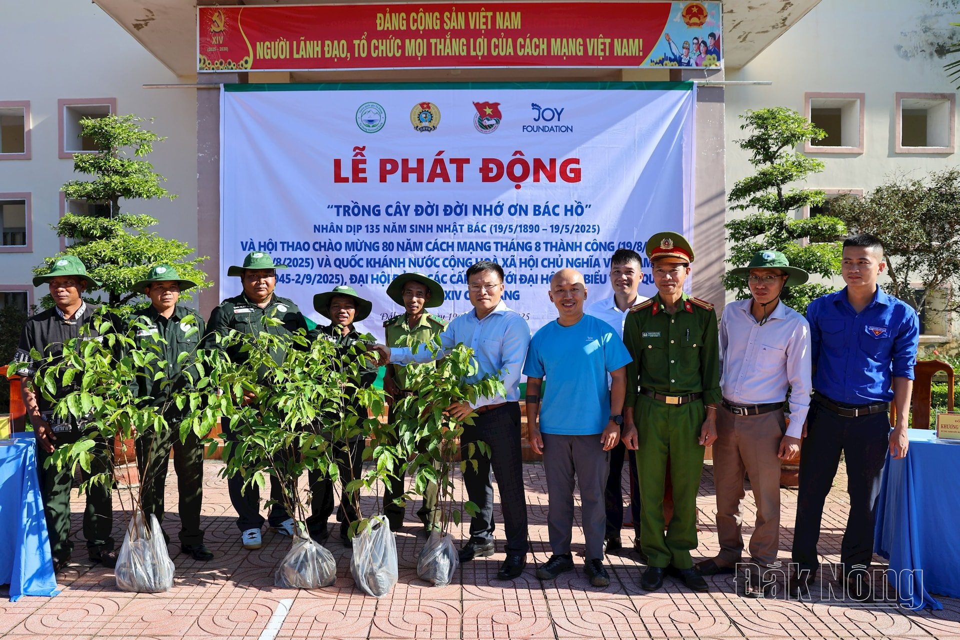 anh 2