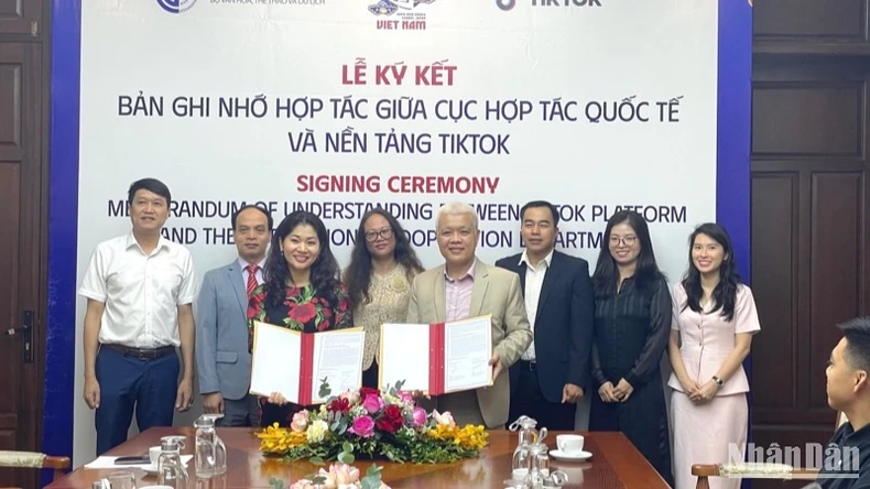 Lan tỏa giá trị văn hóa Việt trên nền tảng số ảnh 1